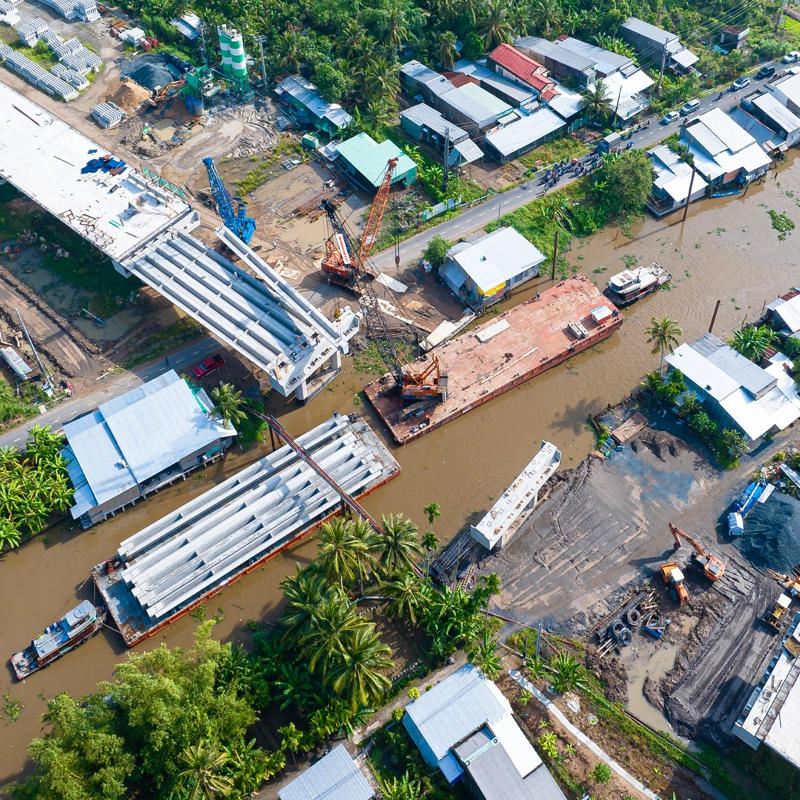 Xang Lai Hieu Bridge Girder Installation