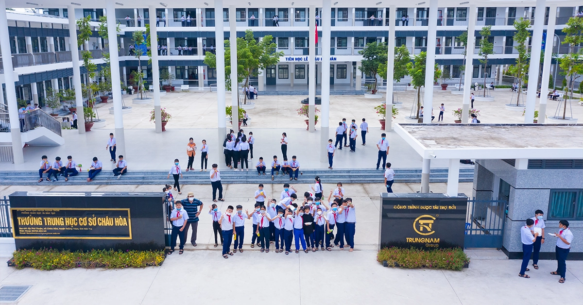 truong trung hoc co so chau hoa ben tre