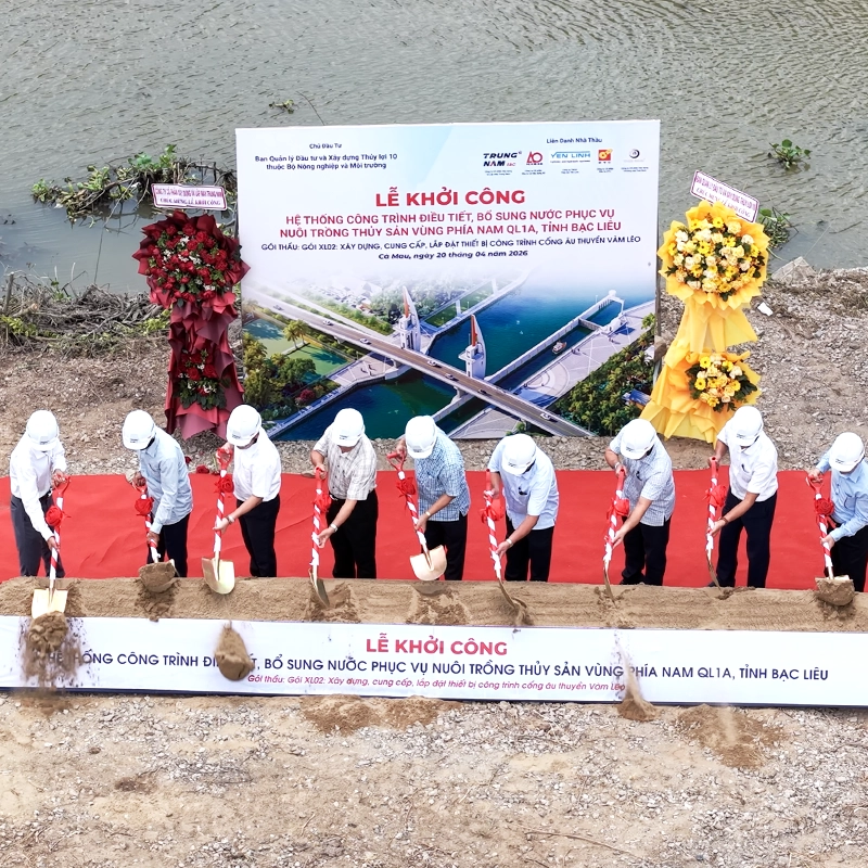 Le khoi-cong-cong vam-leo